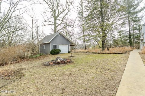 Tiny photo for 1517 Tiffin Road, Fremont, OH 43420 (MLS # 10004842)