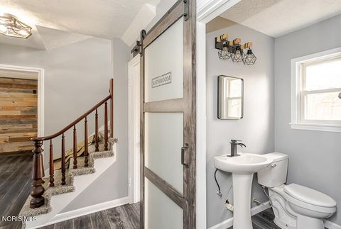 Tiny photo for 1517 Tiffin Road, Fremont, OH 43420 (MLS # 10004842)