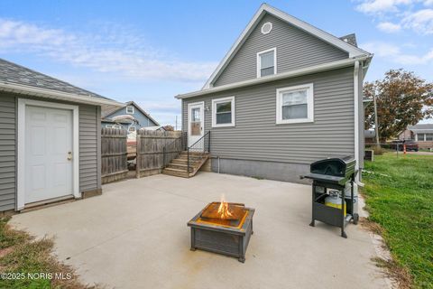 Tiny photo for 5301 303rd Street, Toledo, OH 43611 (MLS # 10004456)