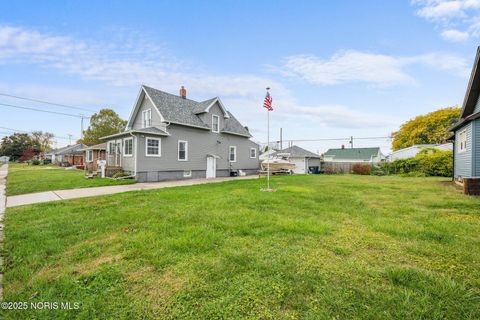 Tiny photo for 5301 303rd Street, Toledo, OH 43611 (MLS # 10004456)