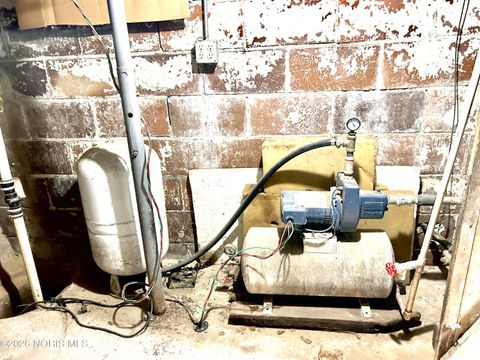 Tiny photo for 3069 County Road B, Swanton, OH 43558 (MLS # 10003392)