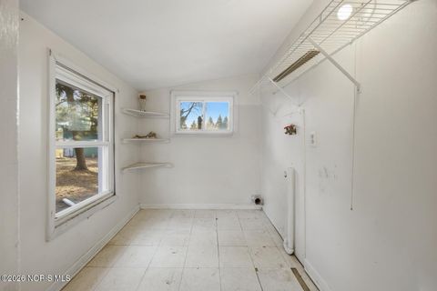 Tiny photo for 3069 County Road B, Swanton, OH 43558 (MLS # 10003392)