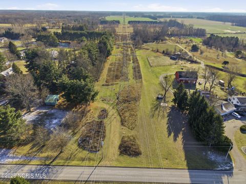 Tiny photo for 3069 County Road B, Swanton, OH 43558 (MLS # 10003392)