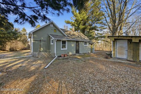 Tiny photo for 3069 County Road B, Swanton, OH 43558 (MLS # 10003392)