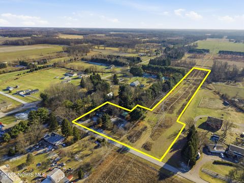 Tiny photo for 3069 County Road B, Swanton, OH 43558 (MLS # 10003392)