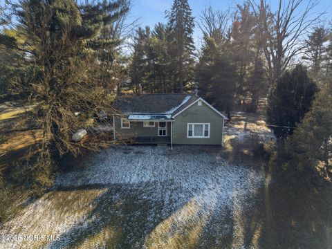 Tiny photo for 3069 County Road B, Swanton, OH 43558 (MLS # 10003392)