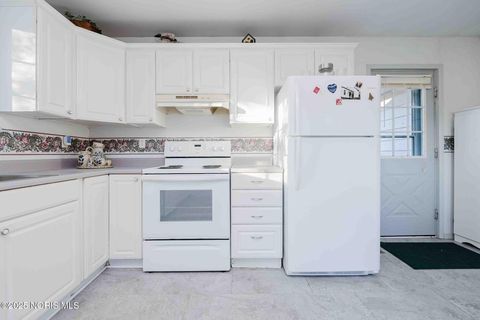 Tiny photo for 13965 County Road 209, Kenton, OH 43326 (MLS # 10000152)
