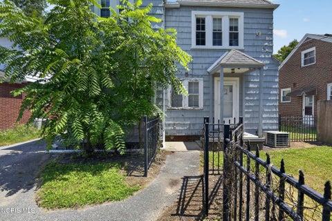 Tiny photo for 2677 Merrimac Boulevard, Toledo, OH 43606 (MLS # 10010442)
