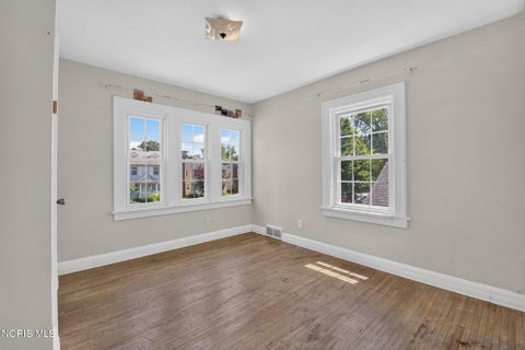 Tiny photo for 2677 Merrimac Boulevard, Toledo, OH 43606 (MLS # 10010442)