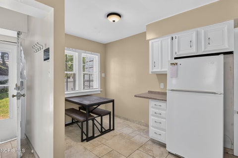 Tiny photo for 2677 Merrimac Boulevard, Toledo, OH 43606 (MLS # 10010442)