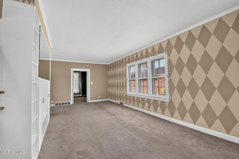 Tiny photo for 2677 Merrimac Boulevard, Toledo, OH 43606 (MLS # 10010442)