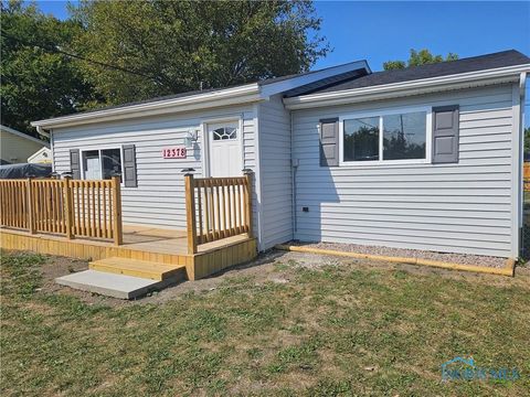 Photo of 12378 Lincoln Boulevard, Perrysburg, OH 43551 (MLS # 6134334)