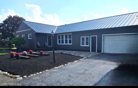 Tiny photo for 610 N Warpole Street, Upper Sandusky, OH 43351 (MLS # 10002045)