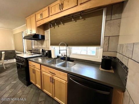 Tiny photo for 610 N Warpole Street, Upper Sandusky, OH 43351 (MLS # 10002045)