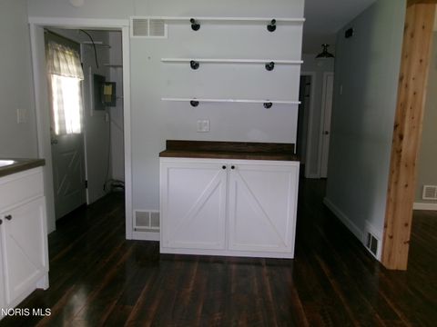 Tiny photo for 15173 E Mulberry Street, Bryan, OH 43506 (MLS # 10008292)
