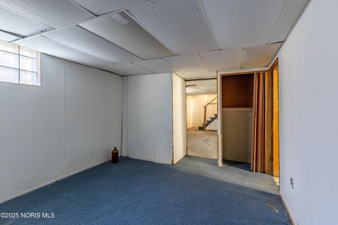 Tiny photo for 569 Apple Avenue, Toledo, OH 43609 (MLS # 10000874)