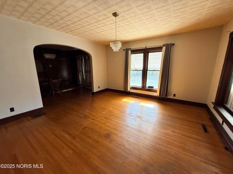Tiny photo for 310 N Market Street, Kenton, OH 43326 (MLS # 10008468)