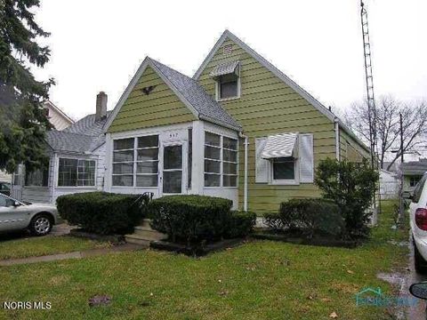 Photo of 517 Pasadena Boulevard, Toledo, OH 43612 (MLS # 10004799)