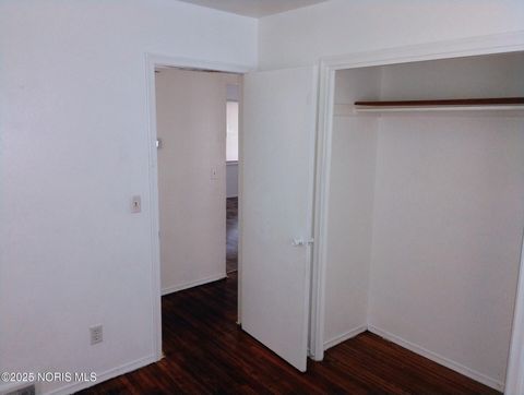 Tiny photo for 5509 Clover Lane, Toledo, OH 43623 (MLS # 10000493)