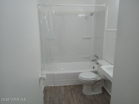 Tiny photo for 5509 Clover Lane, Toledo, OH 43623 (MLS # 10000493)