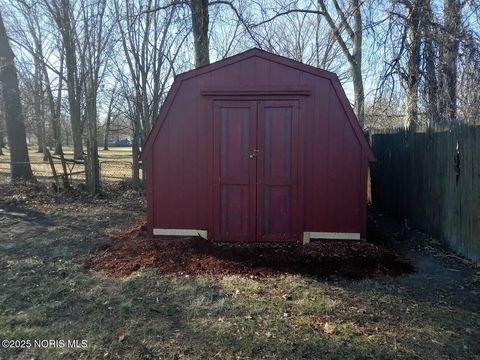 Tiny photo for 5509 Clover Lane, Toledo, OH 43623 (MLS # 10000493)