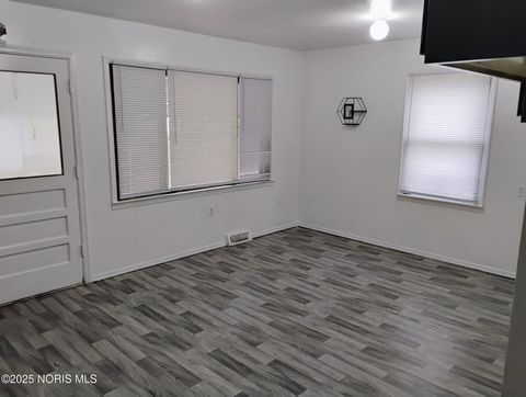 Tiny photo for 5509 Clover Lane, Toledo, OH 43623 (MLS # 10000493)