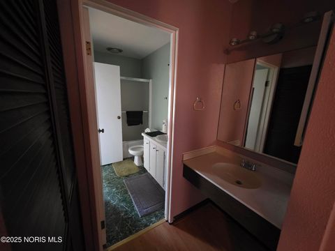 Tiny photo for 6731 Garden Road #Building 2, Maumee, OH 43537 (MLS # 10002128)