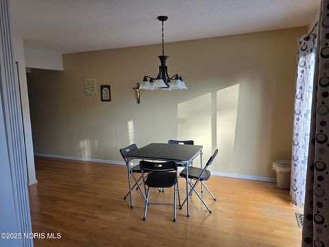 Tiny photo for 6731 Garden Road #Building 2, Maumee, OH 43537 (MLS # 10002128)