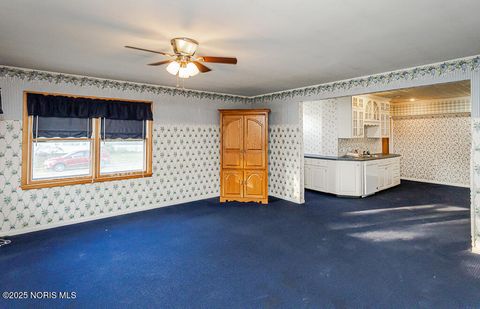 Tiny photo for 504 E Main Street, Leipsic, OH 45856 (MLS # 10000280)