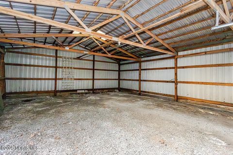 Tiny photo for 504 E Main Street, Leipsic, OH 45856 (MLS # 10000280)