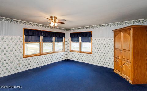Tiny photo for 504 E Main Street, Leipsic, OH 45856 (MLS # 10000280)