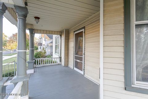 Tiny photo for 504 E Main Street, Leipsic, OH 45856 (MLS # 10000280)