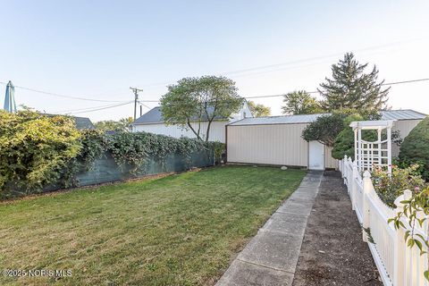 Tiny photo for 504 E Main Street, Leipsic, OH 45856 (MLS # 10000280)