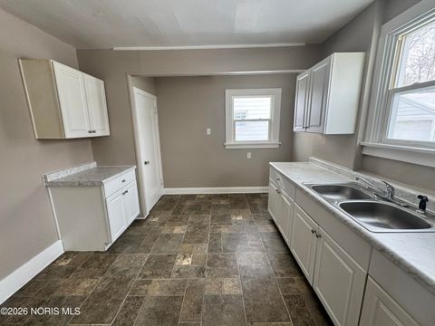 Tiny photo for 4218 Parrakeet Avenue, Toledo, OH 43612 (MLS # 10003511)