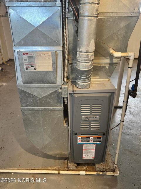 Tiny photo for 4218 Parrakeet Avenue, Toledo, OH 43612 (MLS # 10003511)