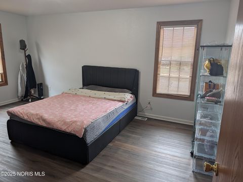 Tiny photo for 10453 White Oak Drive, Perrysburg, OH 43551 (MLS # 10000059)
