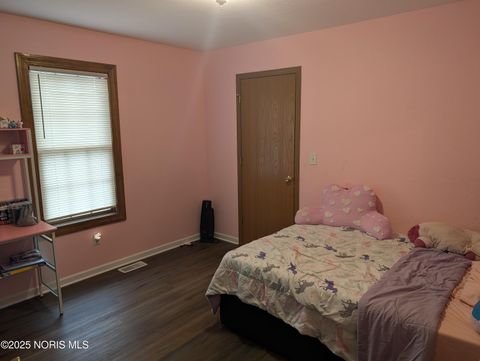 Tiny photo for 10453 White Oak Drive, Perrysburg, OH 43551 (MLS # 10000059)