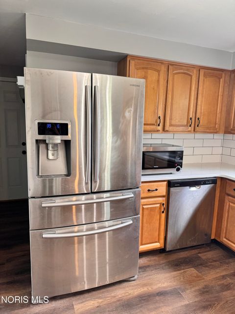 Tiny photo for 202 Huntington Drive, Bryan, OH 43506 (MLS # 10006543)