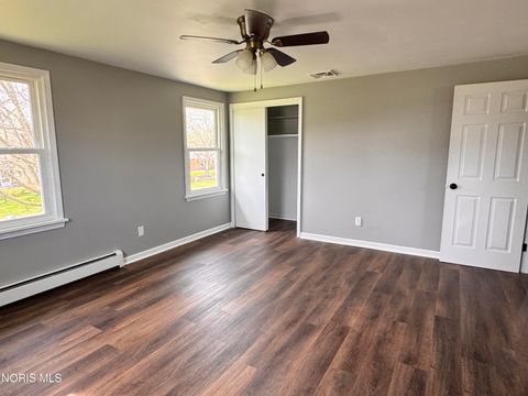 Tiny photo for 202 Huntington Drive, Bryan, OH 43506 (MLS # 10006543)