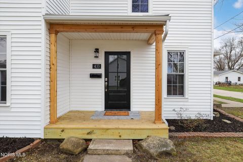 Tiny photo for 433 W Stevenson Street, Gibsonburg, OH 43431 (MLS # 10005567)