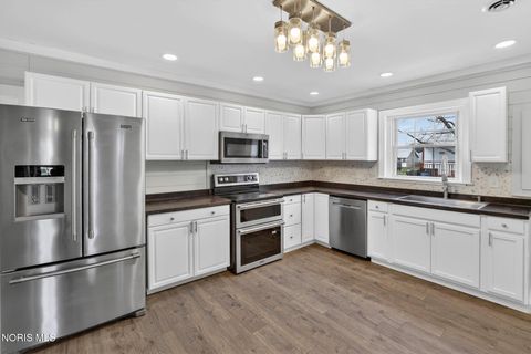 Tiny photo for 433 W Stevenson Street, Gibsonburg, OH 43431 (MLS # 10005567)