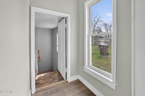 Tiny photo for 433 W Stevenson Street, Gibsonburg, OH 43431 (MLS # 10005567)