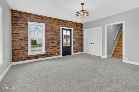 Tiny photo for 433 W Stevenson Street, Gibsonburg, OH 43431 (MLS # 10005567)