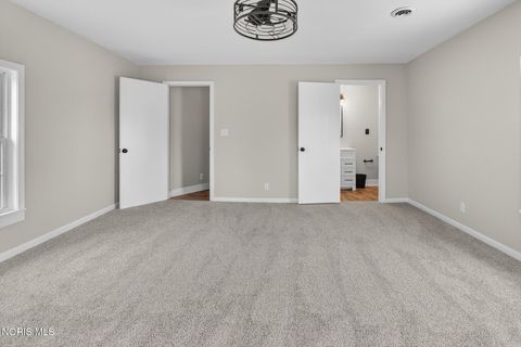 Tiny photo for 433 W Stevenson Street, Gibsonburg, OH 43431 (MLS # 10005567)