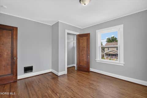 Tiny photo for 1734 Milroy Street, Toledo, OH 43605 (MLS # 10011417)