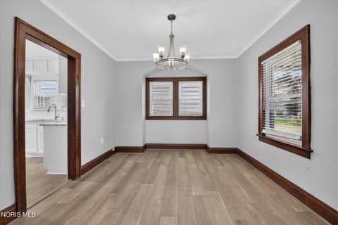 Tiny photo for 1734 Milroy Street, Toledo, OH 43605 (MLS # 10011417)