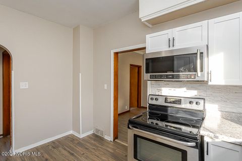 Tiny photo for 933 Waverly Avenue, Toledo, OH 43607 (MLS # 10004455)