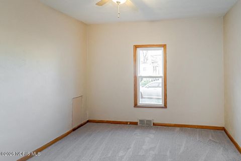 Tiny photo for 933 Waverly Avenue, Toledo, OH 43607 (MLS # 10004455)