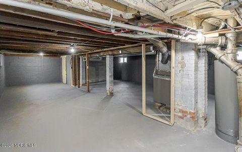 Tiny photo for 933 Waverly Avenue, Toledo, OH 43607 (MLS # 10004455)