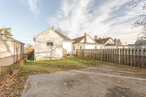 Tiny photo for 933 Waverly Avenue, Toledo, OH 43607 (MLS # 10004455)